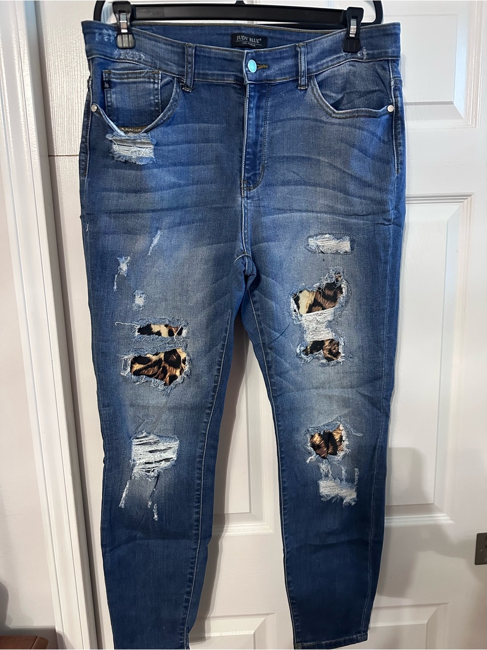 Judy Blue Dark Blue Skinny Jeans with Leopard Patch Distressing